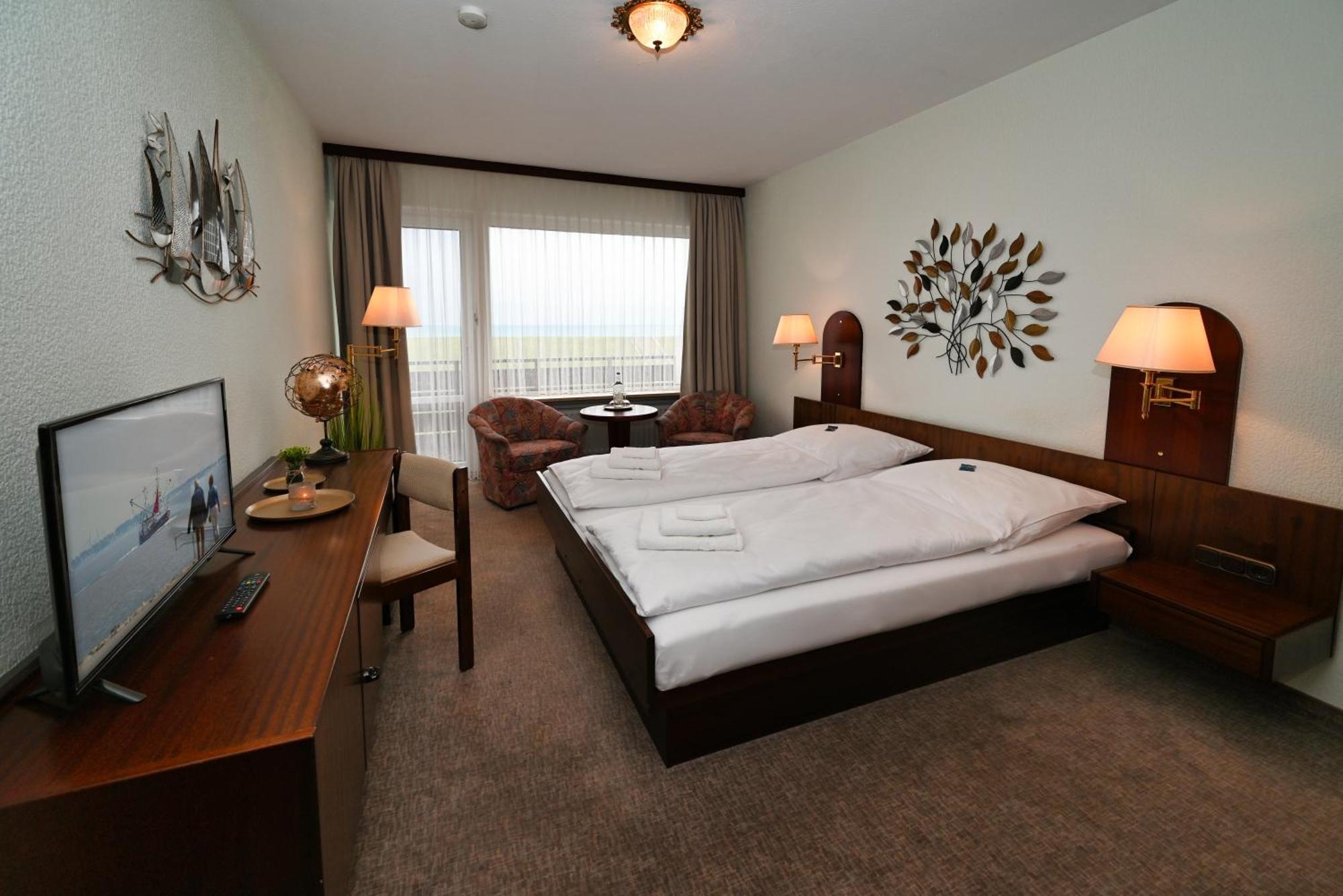 Strandhotel Salty 부숨 외부 사진