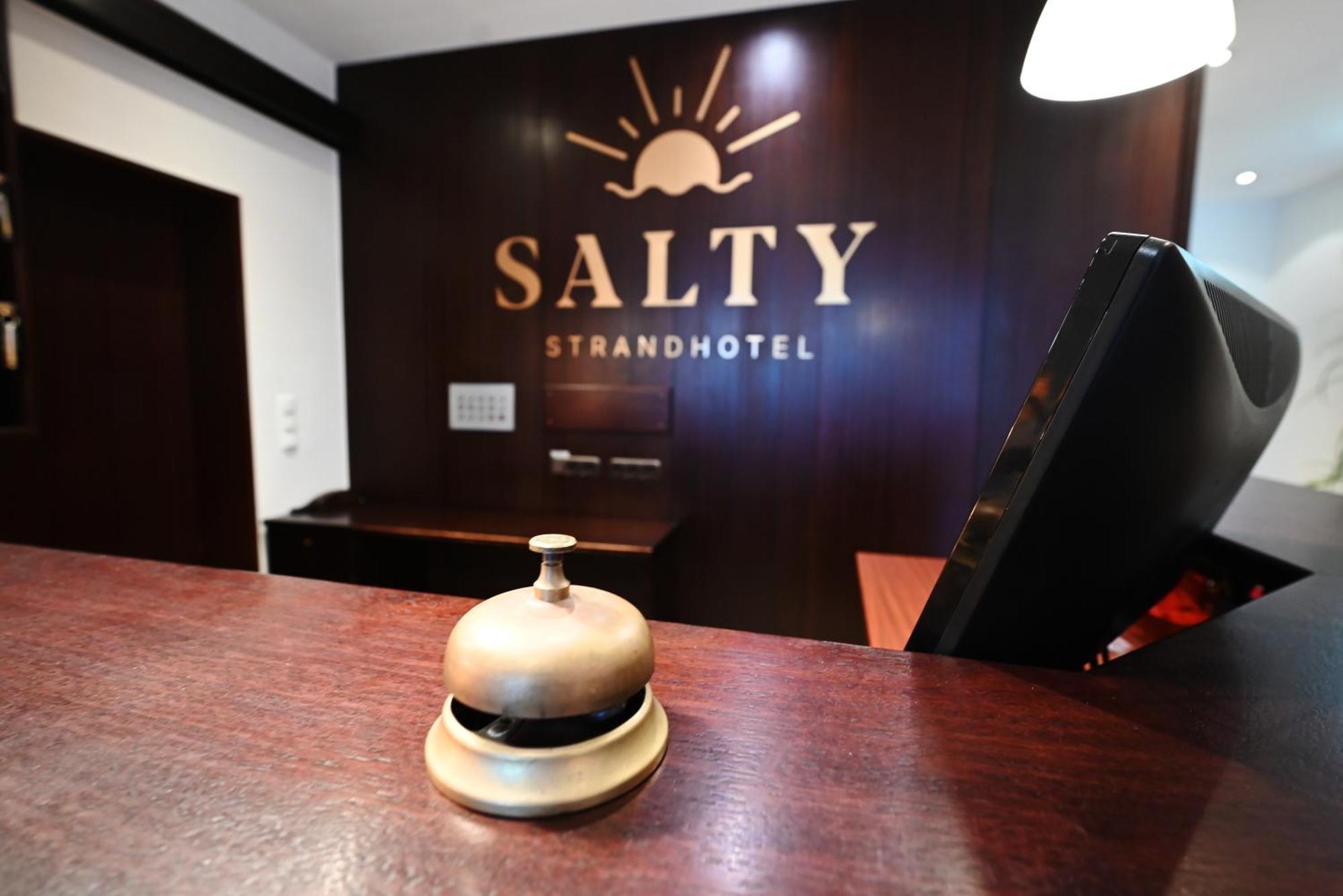 Strandhotel Salty 부숨 객실 사진